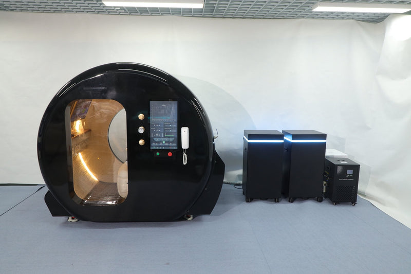 OxyAir OLV-YZD01 hard-shell seated chamber with external equipment