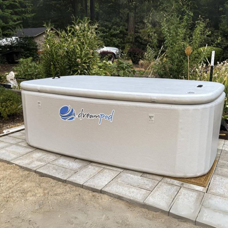 Dreampod Home Float FLEX outdoor installation