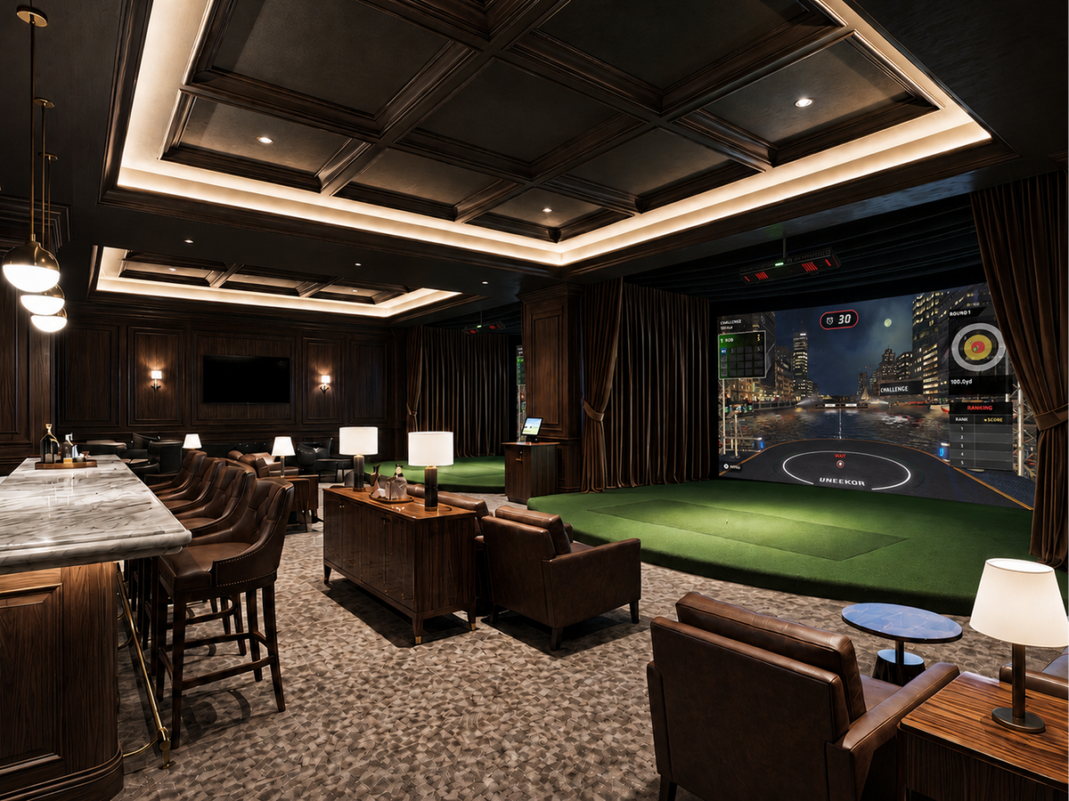 Uneekor EYE XO2 ceiling-mounted in a dedicated simulator room