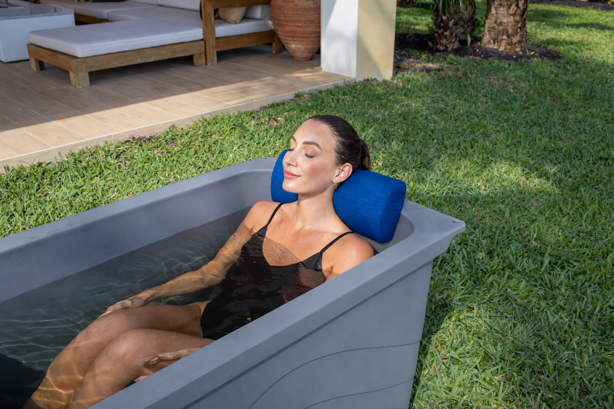 Frozin Cold Plunge Pillow - Sapphire Wave