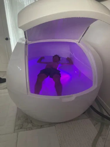 Dreampod Home Float Plus in use