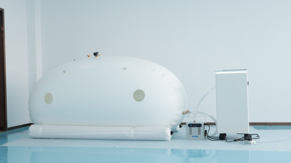 OxyAir OLV-RD02 two-person chamber with external equipment