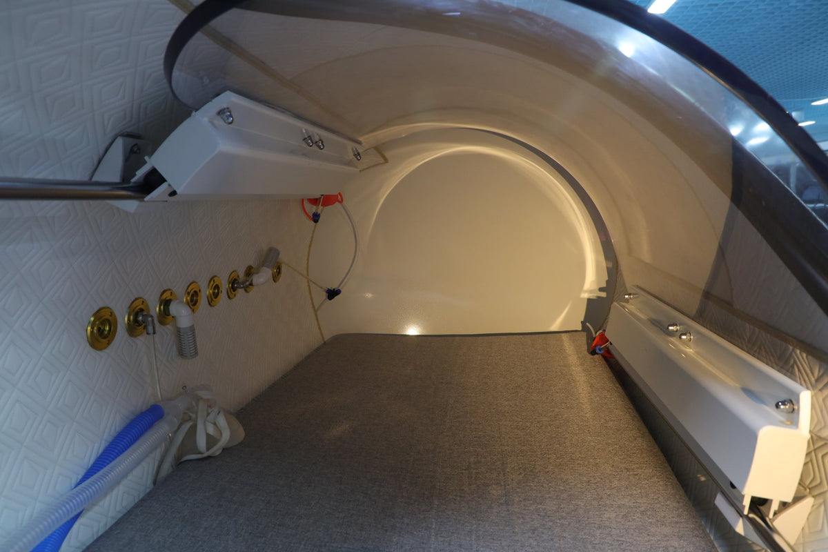 OxyAir OLV-YTD04 interior of the lying chamber